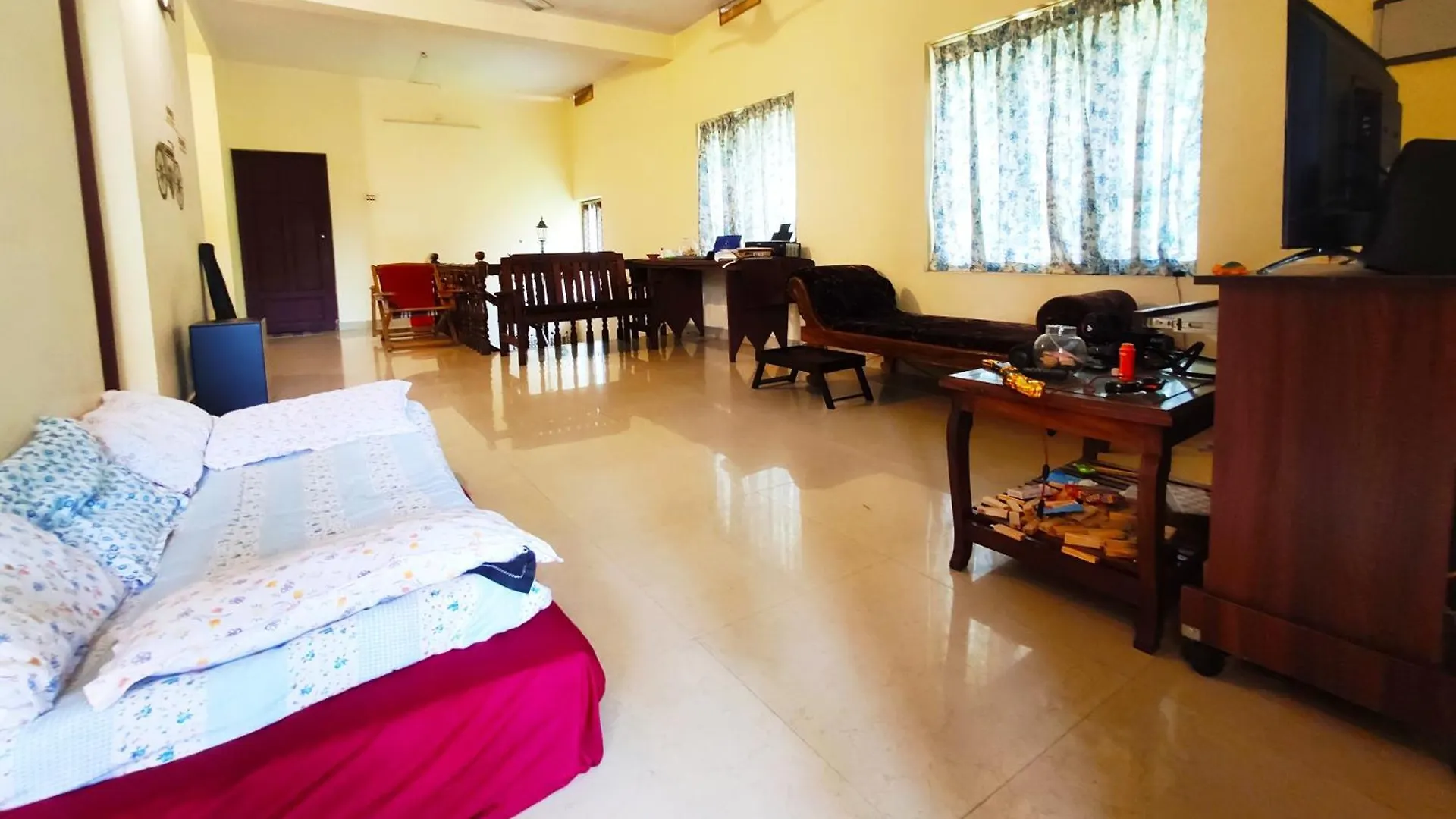 Happy Buddha Homestay Варкала Индия